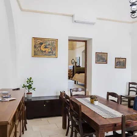 Holiday home San Leonardo - *